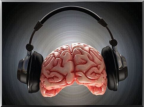 The benefits of binaural sounds for the brain